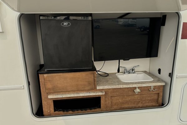 2018 Winnebago Intent 26T - Image 38