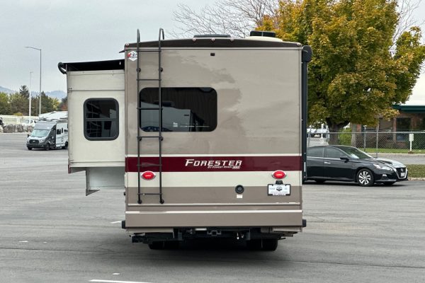 2018 Forest River RV Forester MBS 2401S - Image 5
