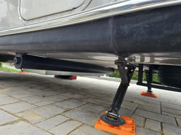 2019 Airstream Bambi Sport 22FB - Image 34