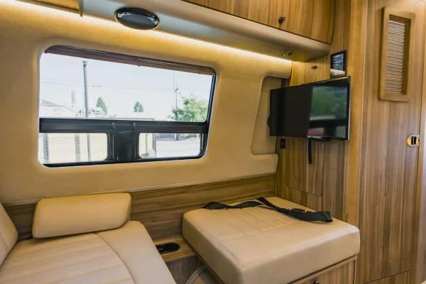 2021 Airstream Interstate 24GT Tommy Bahama Relax Edition - Image 61
