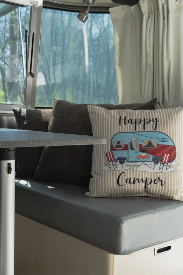 2021 Airstream Flying Cloud 23CB - Image 5