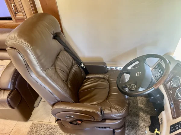2018 Entegra Anthem 44A - Image 63