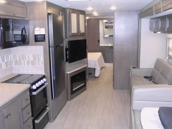 2021 Thor Windsport 35M - Image 79