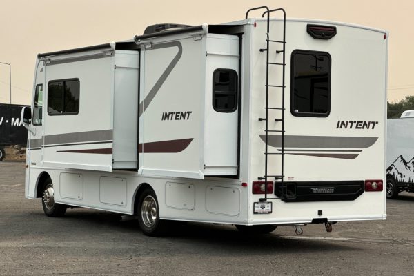 2018 Winnebago Intent 26T - Image 6
