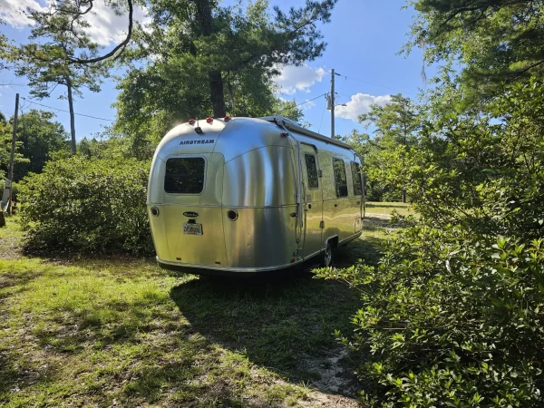 2019 Airstream Bambi Sport 22FB - Image 43