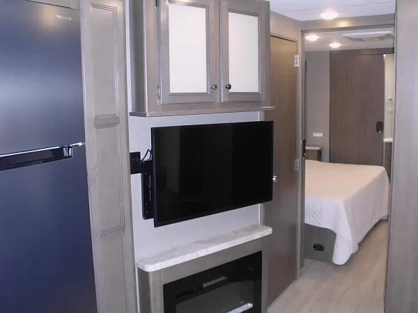 2021 Thor Windsport 35M - Image 80