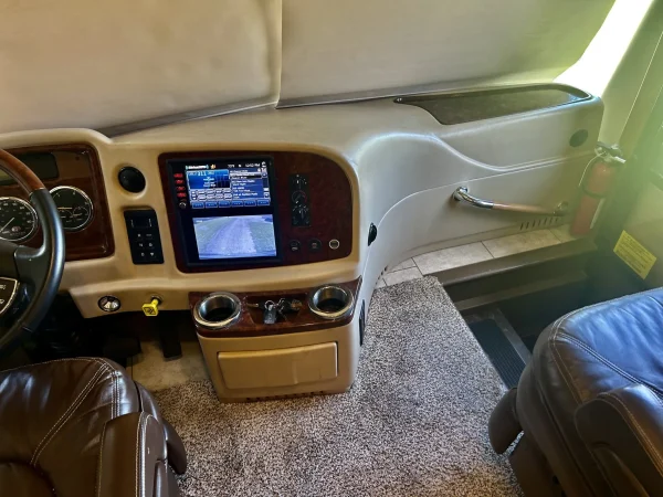 2018 Entegra Anthem 44A - Image 74