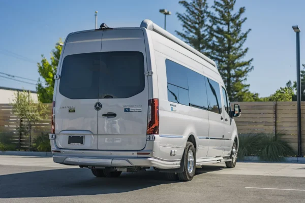 2021 Airstream Interstate 24GT Tommy Bahama Relax Edition - Image 23