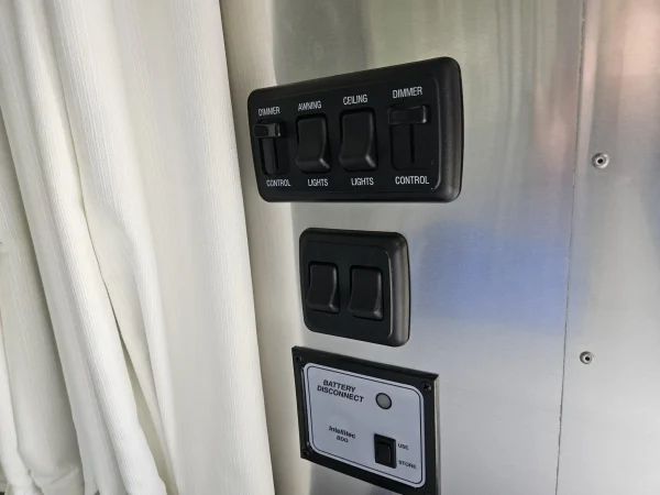 2021 Airstream Flying Cloud 23CB - Image 22
