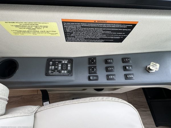2022 WINNEBAGO JOURNEY 34N - Image 39