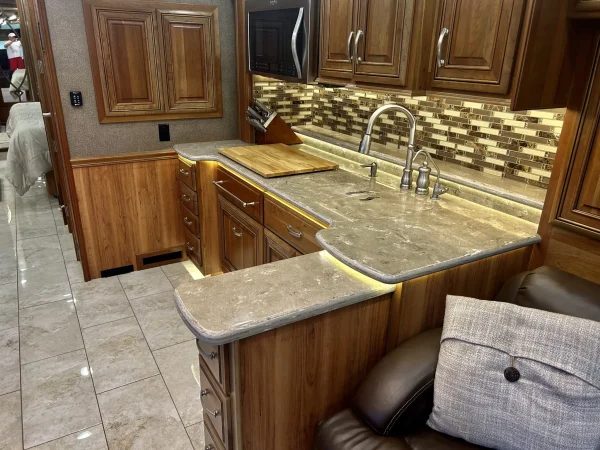 2018 Entegra Anthem 44A - Image 82