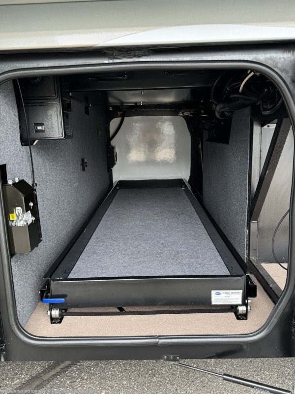 2022 WINNEBAGO JOURNEY 34N - Image 43