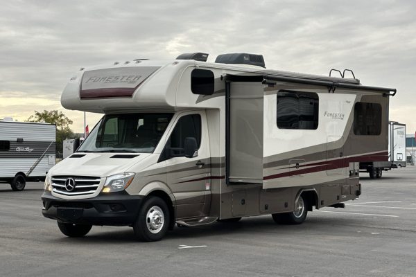 2018 Forest River RV Forester MBS 2401S - Image 8