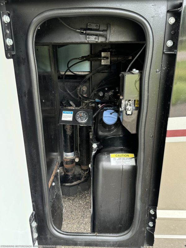 2022 WINNEBAGO JOURNEY 34N - Image 48