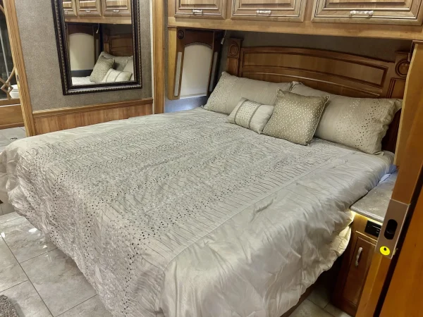 2018 Entegra Anthem 44A - Image 94
