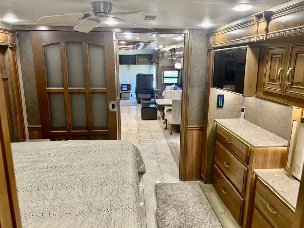 2018 Entegra Anthem 44A - Image 97