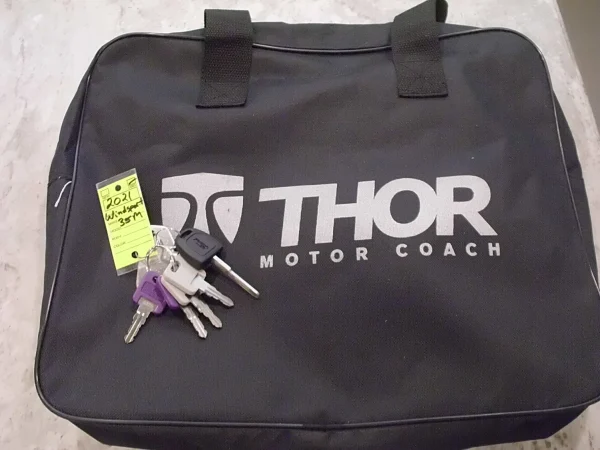 2021 Thor Windsport 35M - Image 28