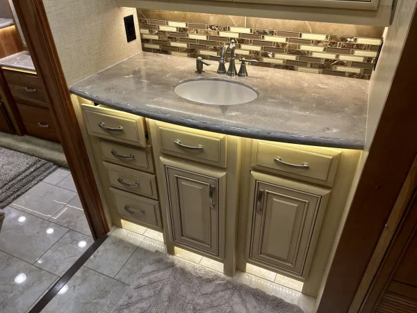 2018 Entegra Anthem 44A - Image 106