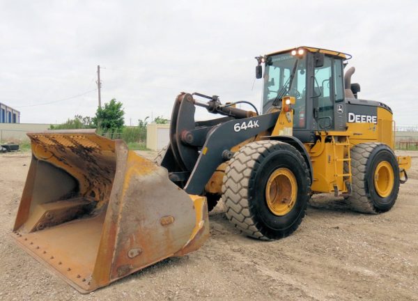 2018 John Deere 644K Wheel Loader Cab AC Diesel Tractor 124" Bucket - Image 2