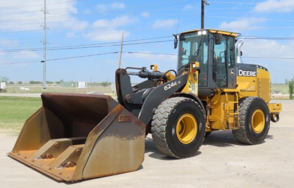 2017 John Deere 624K-II Wheel Loader Tractor A/C Cab Hyd Q/C Auto Shift - Image 2