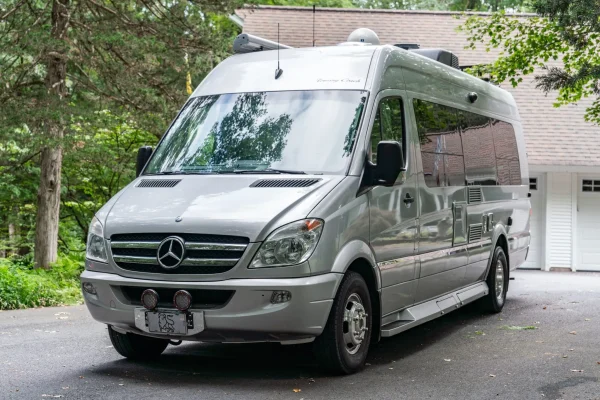 2014 Winnebago Era 70X - Image 27
