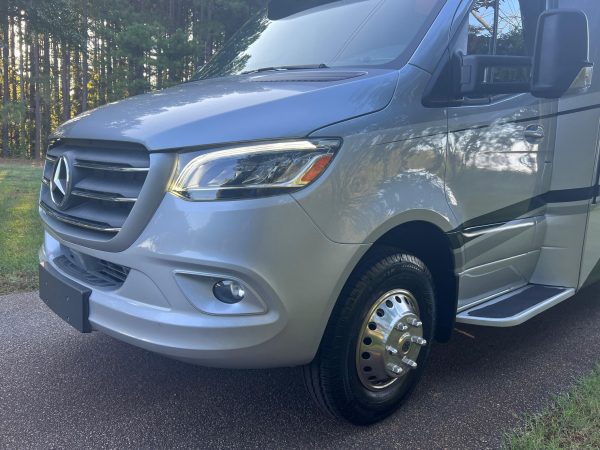 2020 Tiffin Wayfarer 25QW - Image 55