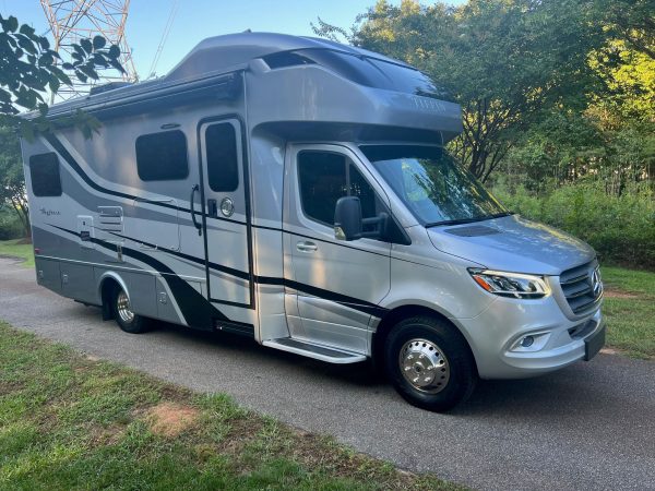 2020 Tiffin Wayfarer 25QW - Image 51