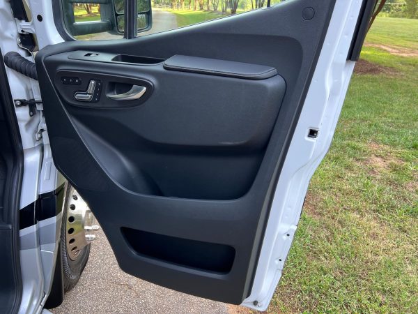 2020 Tiffin Wayfarer 25QW - Image 76