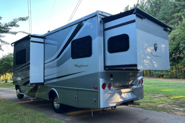 2020 Tiffin Wayfarer 25QW - Image 58