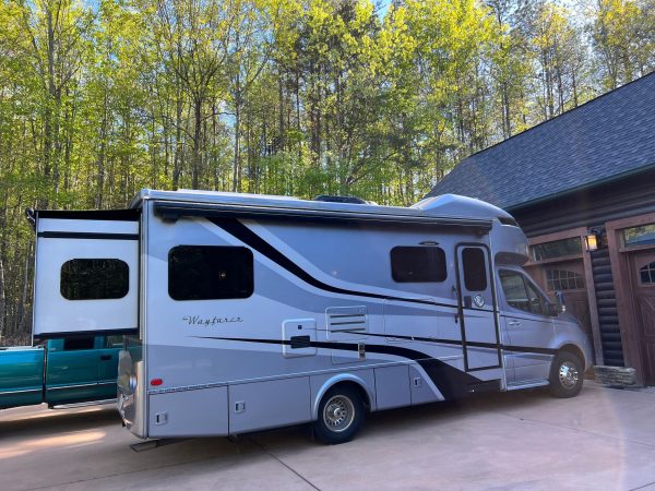 2020 Tiffin Wayfarer 25QW - Image 94