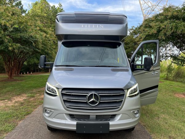 2020 Tiffin Wayfarer 25QW - Image 100