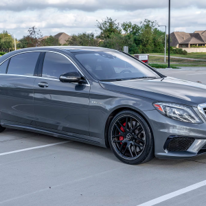 2017 Mercedes-Benz S63 AMG