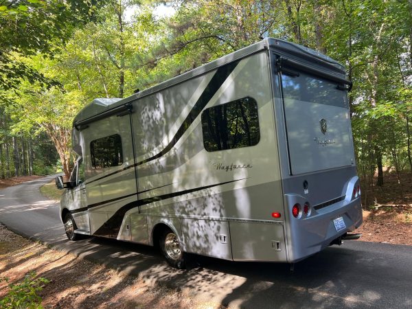 2020 Tiffin Wayfarer 25QW - Image 60