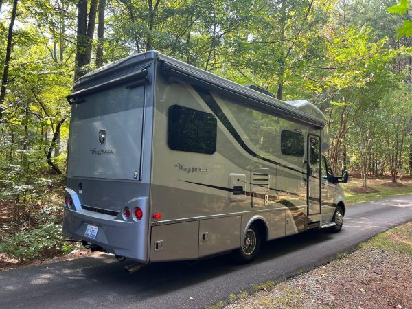 2020 Tiffin Wayfarer 25QW - Image 68