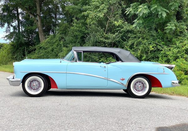 1954 Buick Skylark Malibu Blue - Image 11