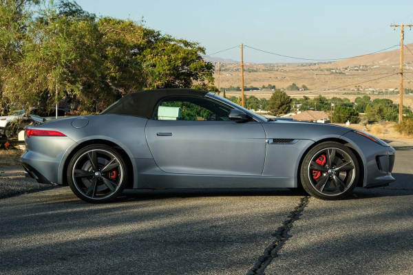 2014 Jaguar F-Type S Convertible - Image 11