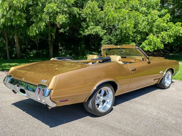 1970 Oldsmobile 442 Convertible - Image 10