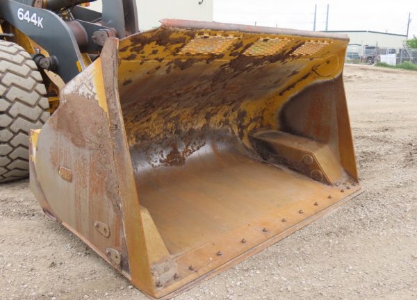 2018 John Deere 644K Wheel Loader Cab AC Diesel Tractor 124" Bucket - Image 11