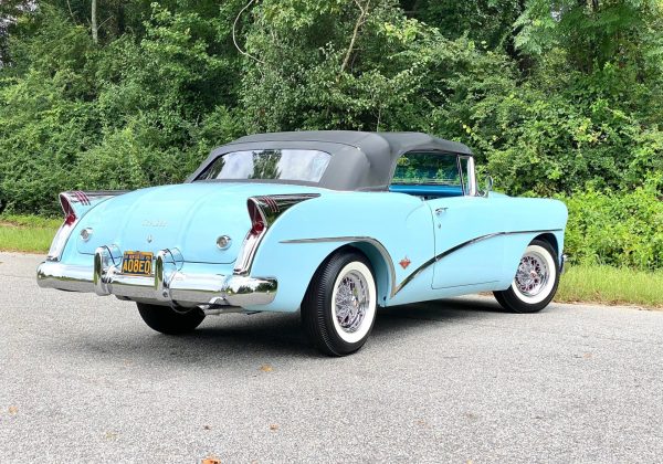 1954 Buick Skylark Malibu Blue - Image 12