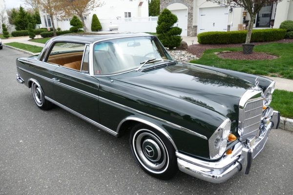 1967 Mercedes-Benz 300SE Coupe - Image 12