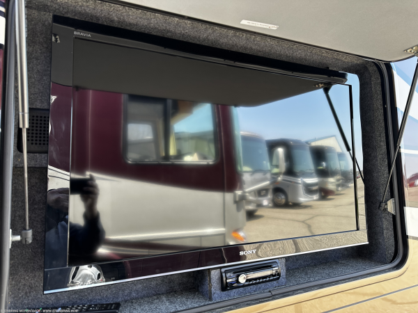 2013 Newmar Ventana 4346 - Image 12