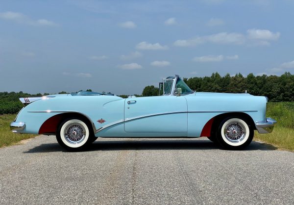 1954 Buick Skylark Malibu Blue - Image 13
