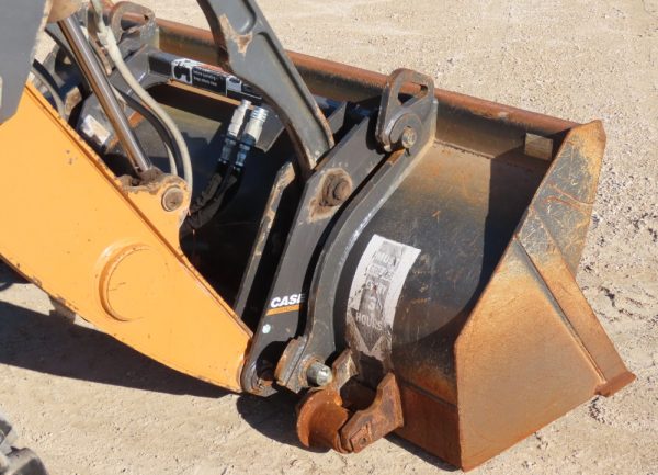 2018 Case 580SN Backhoe Wheel Loader Tractor Railroad Aux AC Cab - Image 13