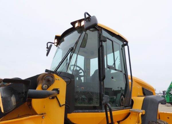 2017 JCB 427 Wheel Loader A/C Cab Hydraulic Q/C Bucket Aux Hyd - Image 14