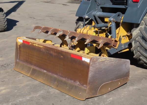 2015 John Deere 210LEP 4WD Skip Loader Box Scraper Ag Tractor Landscape - Image 14