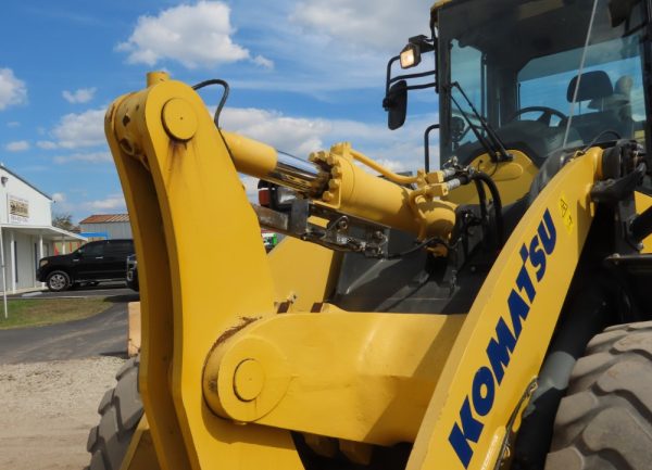 2018 Komatsu WA320-8 Wheel Loader Tractor A/C Cab Ride Control Camera - Image 15