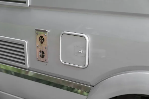 2014 Winnebago Era 70X - Image 41