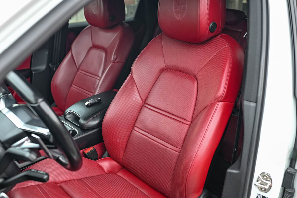 2020 Porsche Cayenne S - Image 16