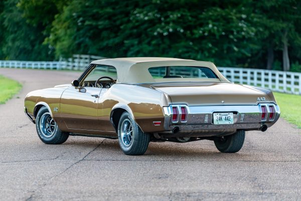 1970 Oldsmobile 442 Convertible - Image 15