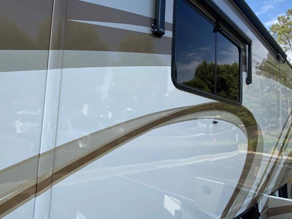 2013 Fleetwood Excursion 33A - Image 16